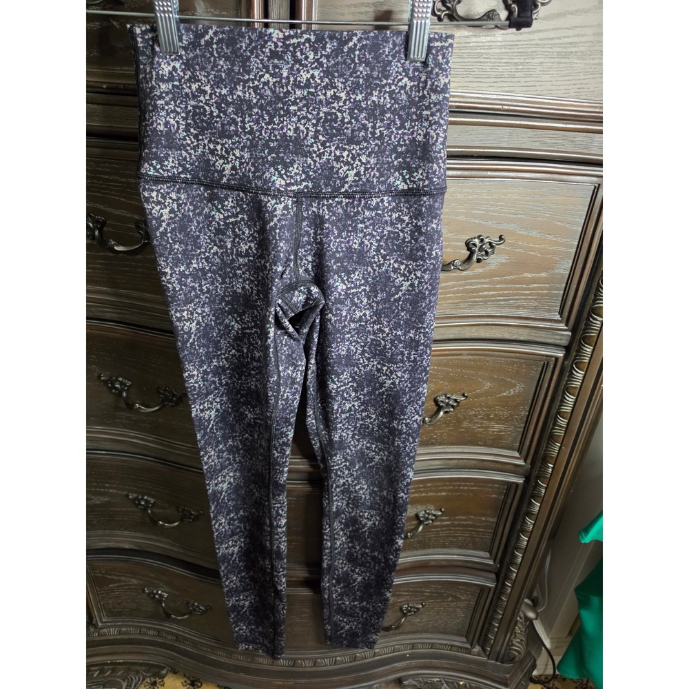 Lululemon High Rise Leggings Purple Blue Pixel Print Activewear Tights 28 Inseam
